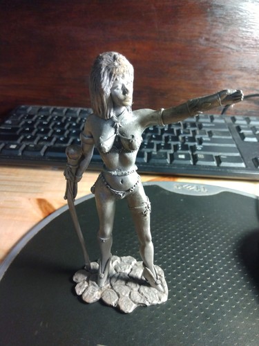 Grenadier fantasy female - grenadier,