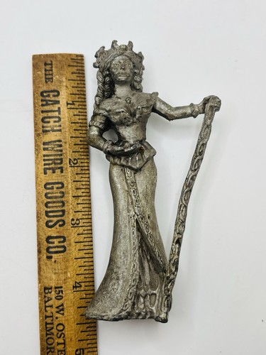 Vtg signed hand - carved, pewter